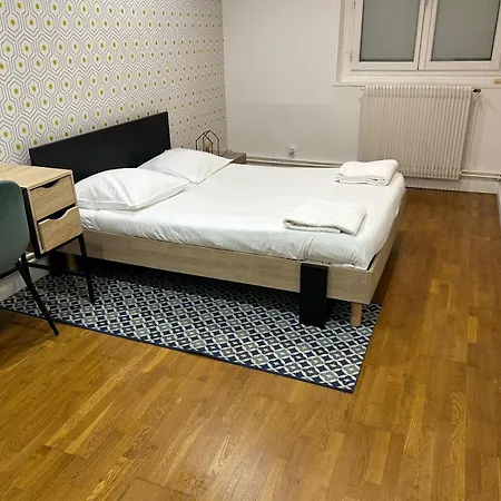 Grand Madrid - Pied-a-terre 8e 10p Appartement Parijs